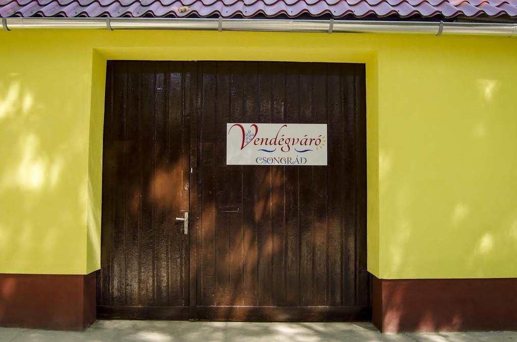 Csongradi Vendegvaro Apartmanok, Szarka Haz Exterior foto